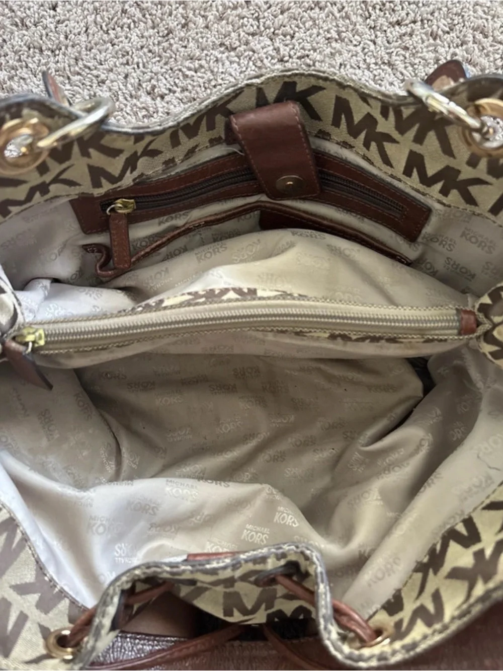 Michael Kors Logo Shoulder Bag